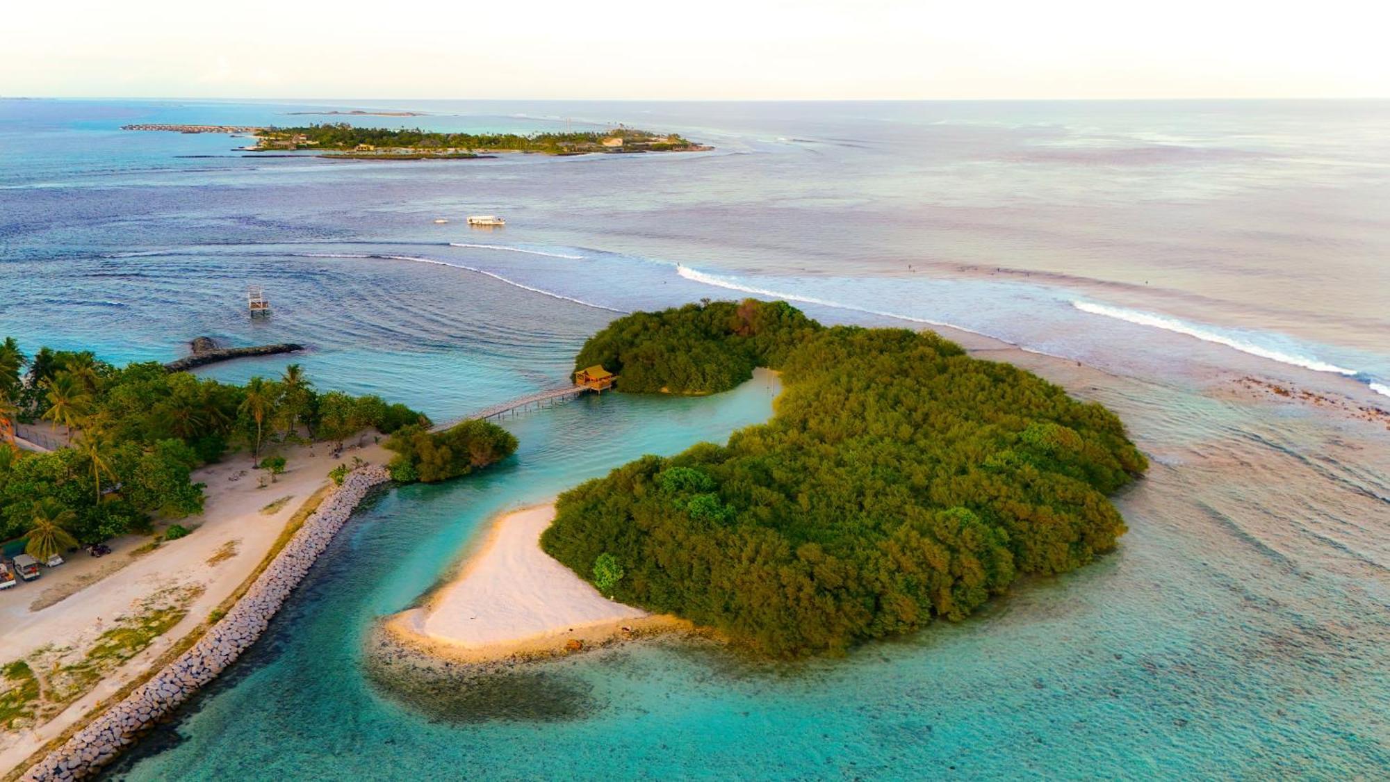 Hotel Azaya Beach Maldives Thulusdhoo Esterno foto